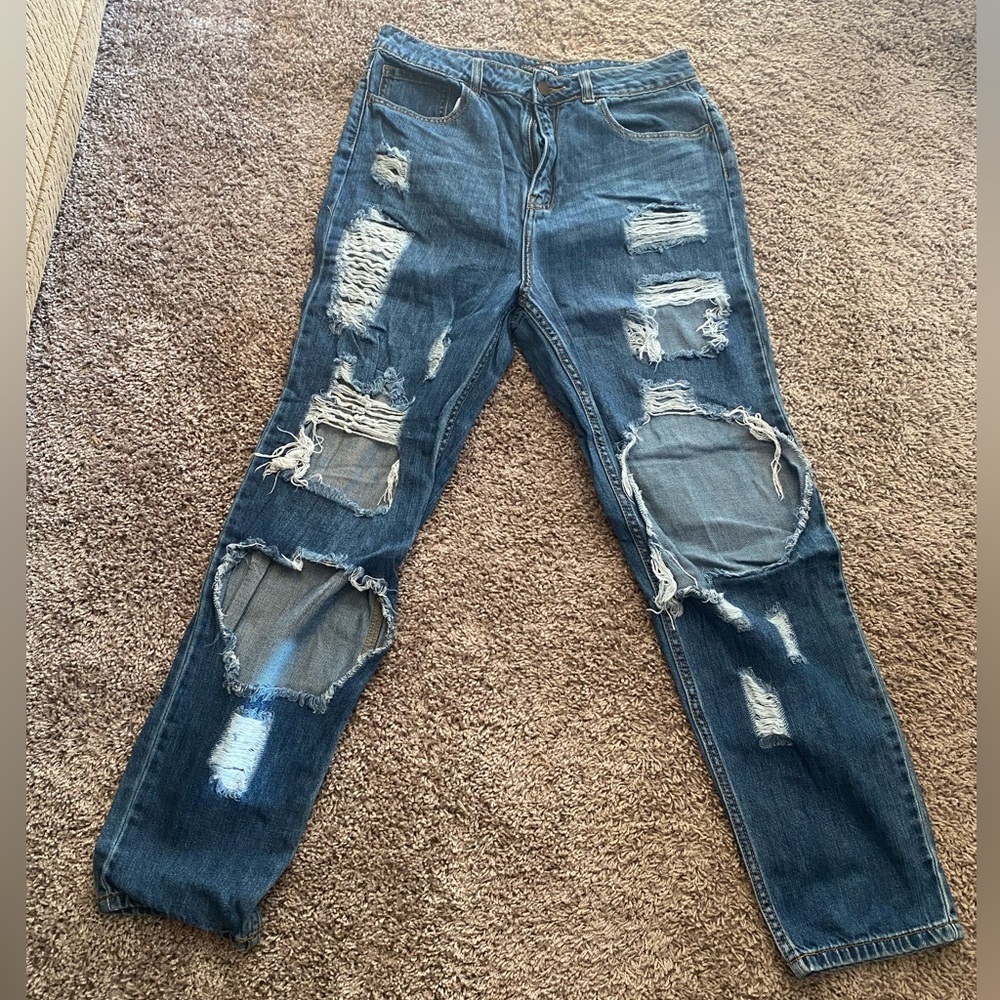 2 pairs of baggy fashion nova jeans
